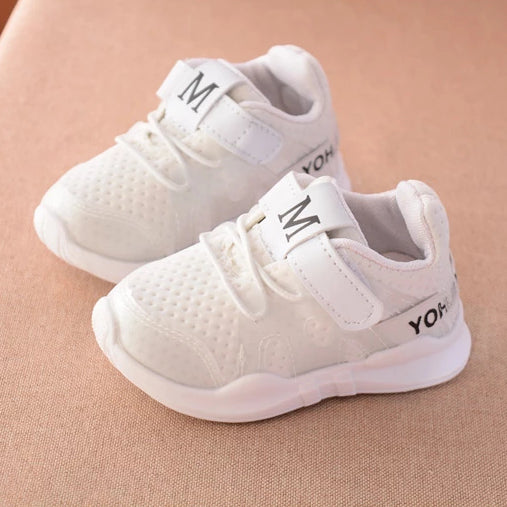 Chunky White M Sneakers