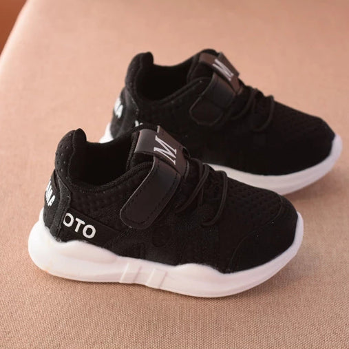 Black Chunky M Sneakers