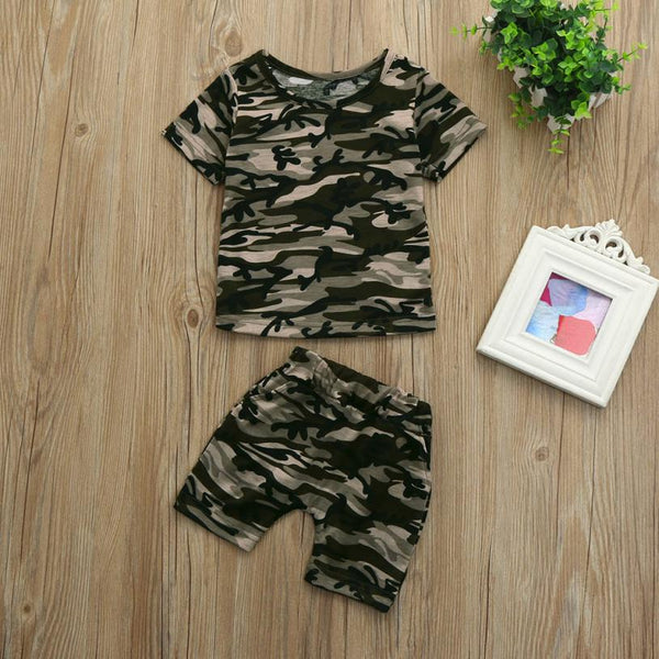 Armyprint T-shirt and Shorts Set